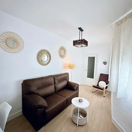 Junto Al Palacio De Viana Apartment *